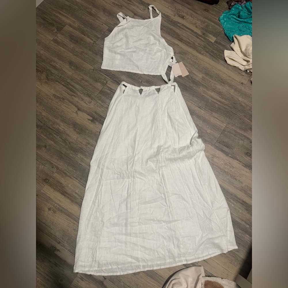 Lightweight White Maxi Skirt Set